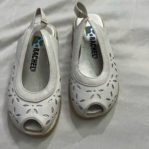 Girls Toddler Size 8M White Shoes